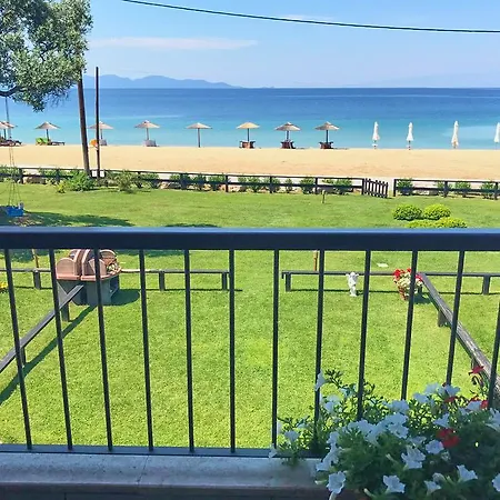 Beach In The Athos Vakantiehuis Ouranoupoli